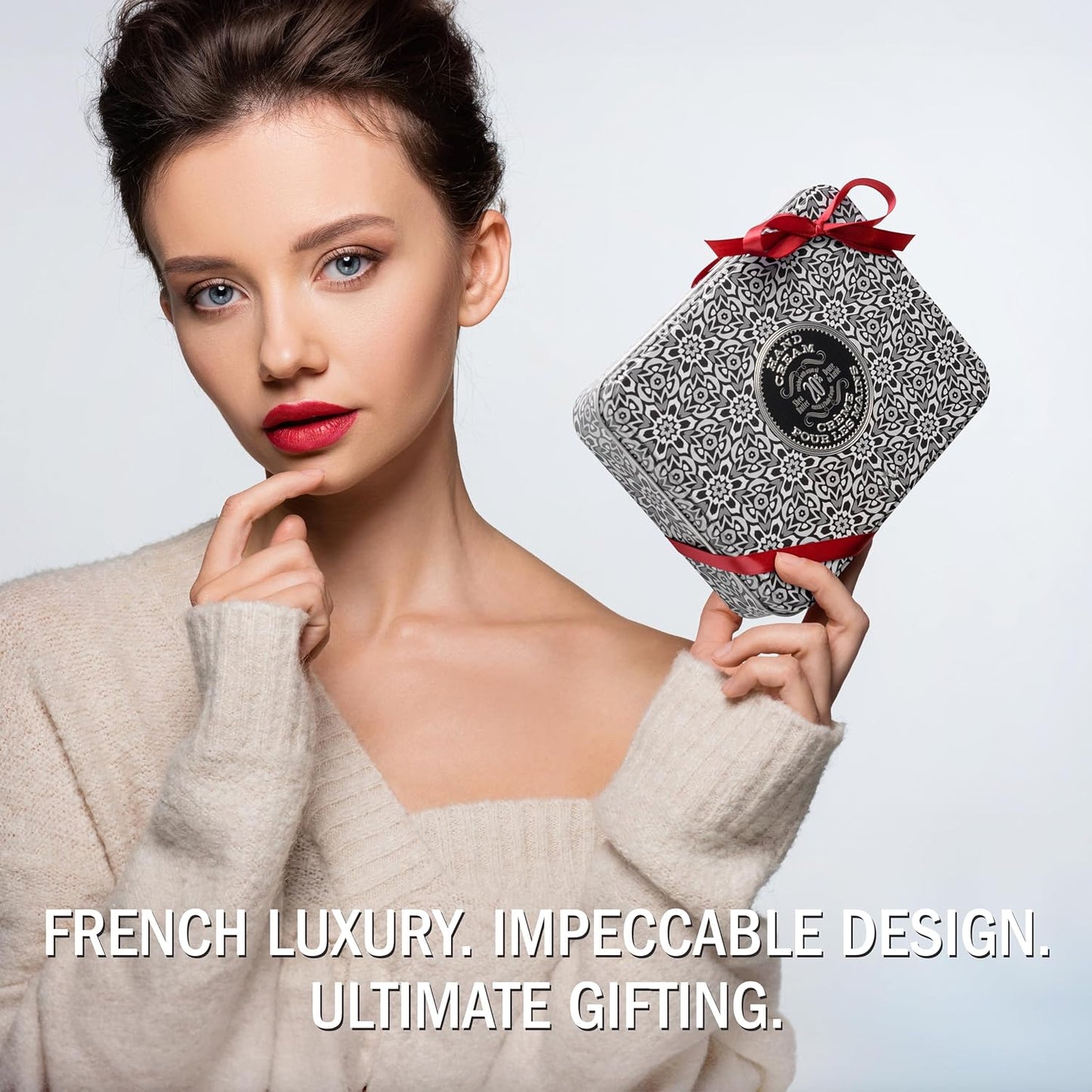 La Chatelaine Hand Cream Unisex Gift Set, Ready-To-Gift Hand Lotion, Travel Size, Natural Hand Cream Made in France with 20% Organic Shea (Moroccan Mint, Vetiver Cedar, Bourbon Vanilla) 3 x 1 fl oz