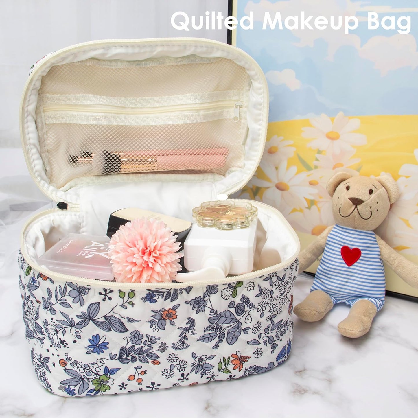 PAZIMIIK Quilted Makeup Bag Large Travel Zipper Soft Cosmetic Case for Women Girls Make Up,Leaf White